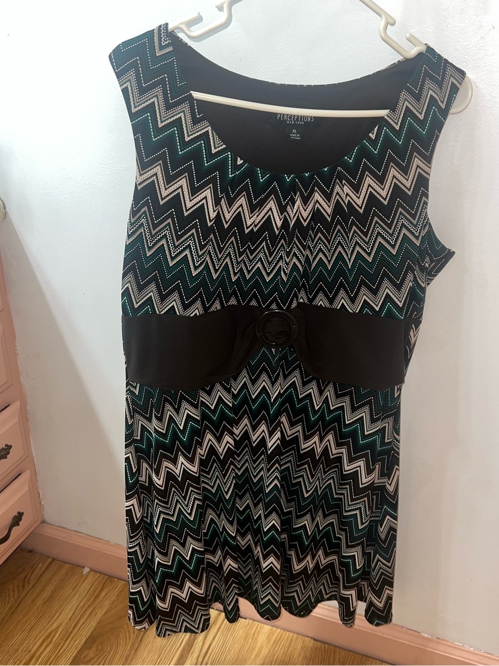 Perceptions New York Sleeveless Chevron Dress in